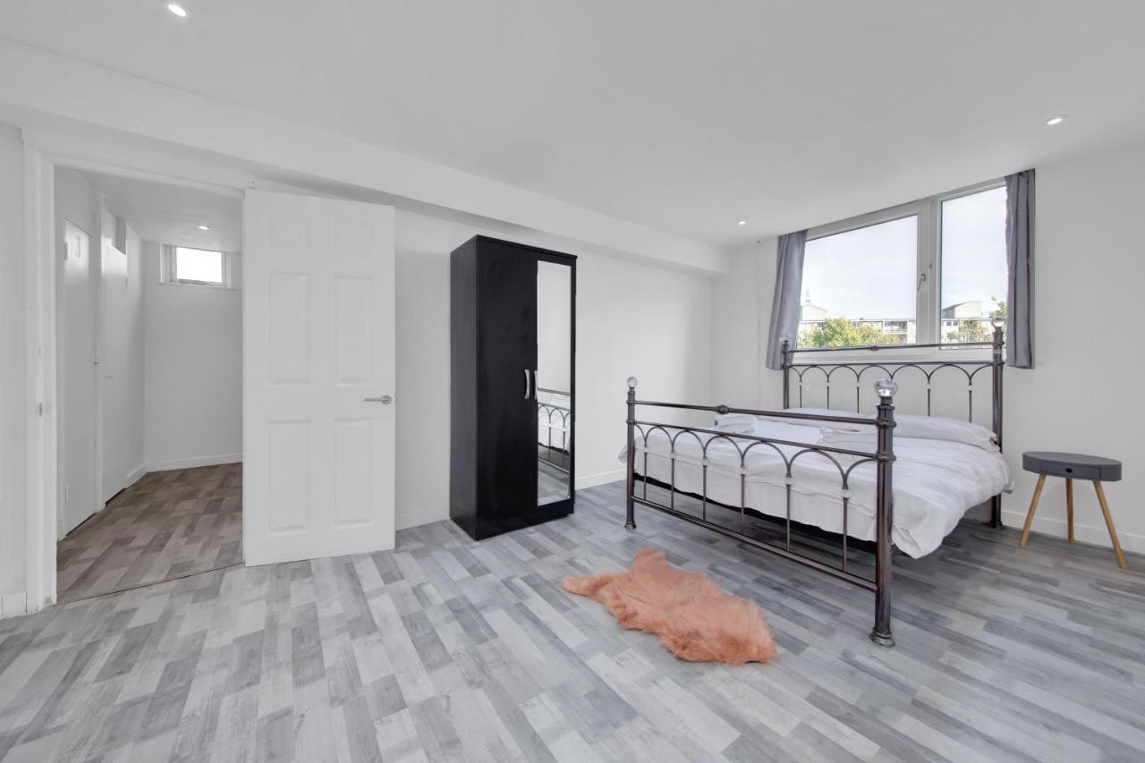 Suites By Rehoboth - Overcomers- Deptford ลอนดอน ภายนอก รูปภาพ